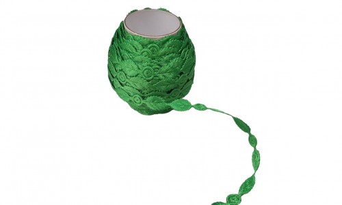 Decorative strip Green leaflets with balls - 1