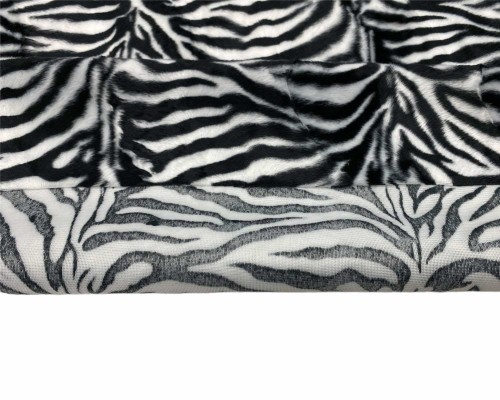 Dirbtinis kailis Zebras - 1