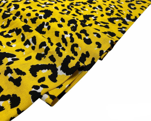 Viscose cloth with leopard lettering in yellow - 1