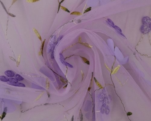 Siuvinėtas tiulis su gėlytėmis Alyvinė - 1