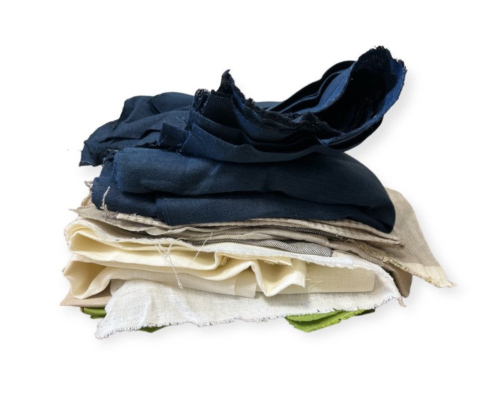 Linen cloth weighs 2,254 kg. No 32 to 1