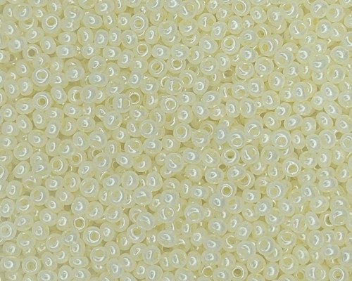 Preciosa pearl 10/0 17286 Yellow