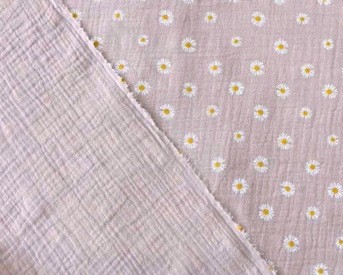 Muslin Daisies in Ash Pink