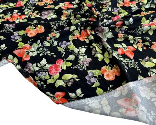 Viscose fabric Berries in black