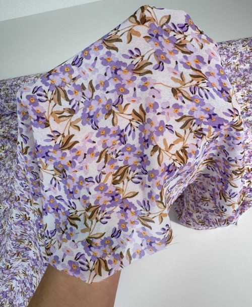 Šifonas Alyvinės gėlės baltame - 3