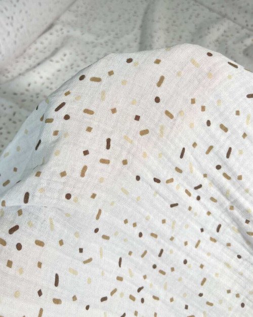 Muslinas Figūros baltame - 2