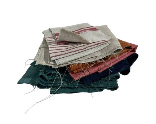 Flax offcuts 1,210kg. No 42