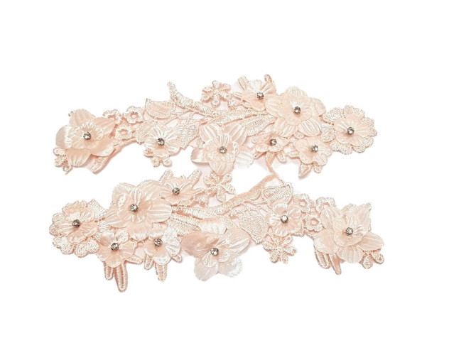 Prisiuvama aplikacija Persikinės gėlytės