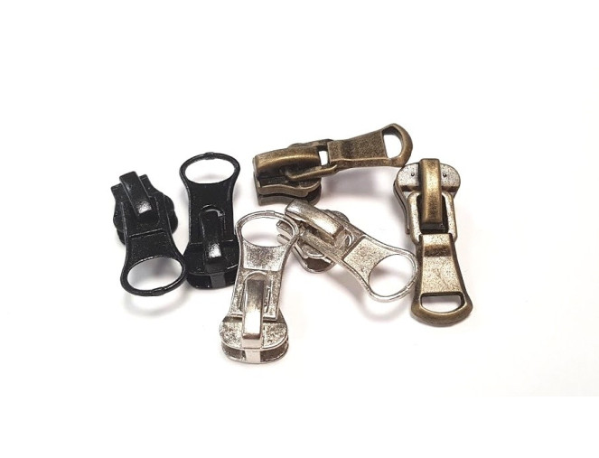 Zipper heads for plastic zippers No.5
