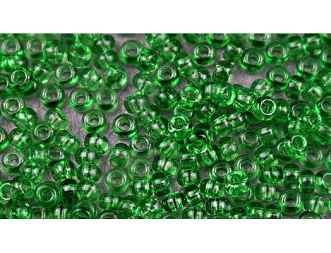 Preciosa pearl 10/0 01661 green