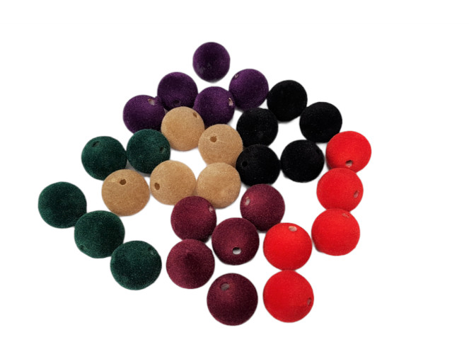 Veliura beads 20mm.
