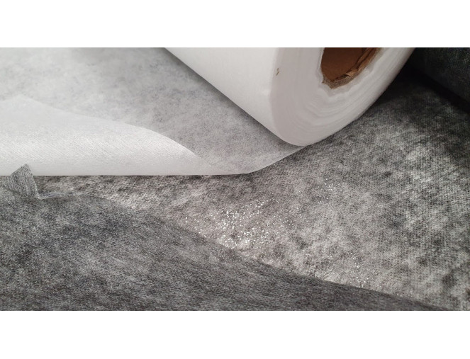 Dvipusis flizelinas 45gr/kv.m. pigiau