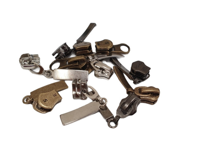 Zipper heads for metal zipper No.5
