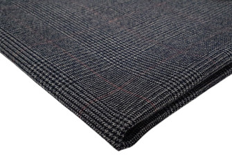 Checked fabric with wool Grey goose legs Checked fabric with wool Grey goose legs