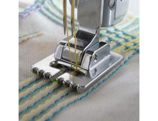 Foot for decorative pleats pigiau
