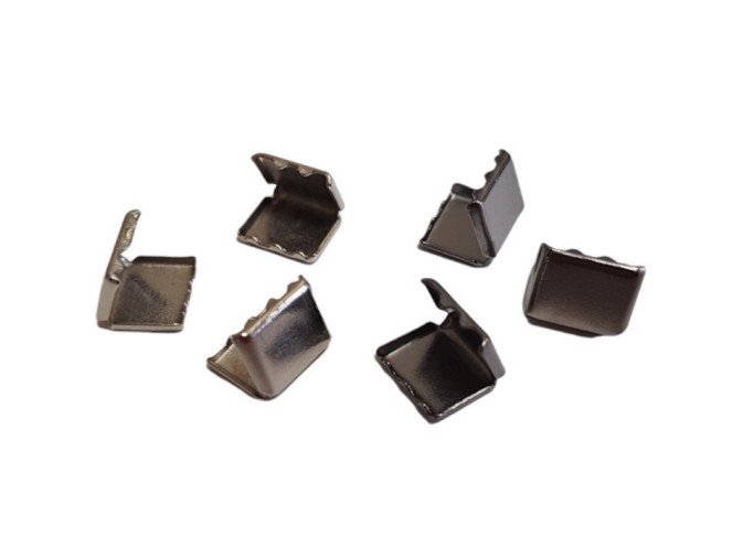 Metaliniai galiukai raišteliams 8x10mm
