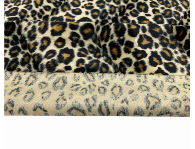 Faux fur Leopard pigiau