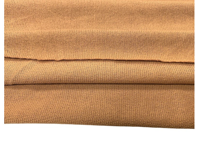 Megztas medvilninis trikotažas Camel internetu