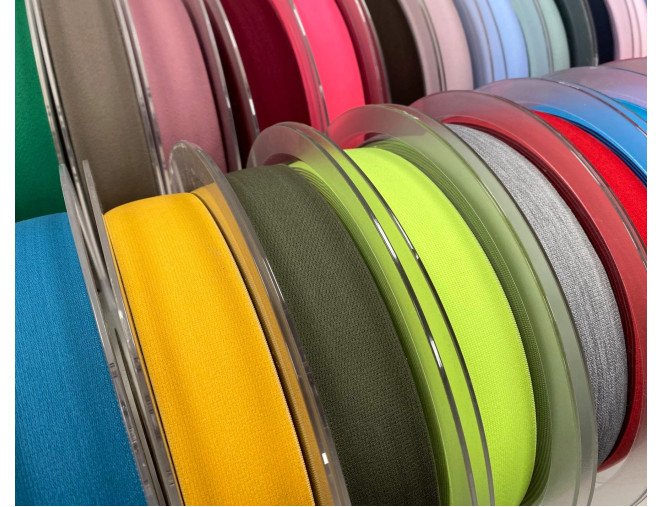 Spalvota guma 40mm | 24 spalvos internetu