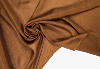 Šilkas Ruda karamelės