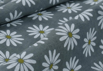 Soft linen White daisies in grey