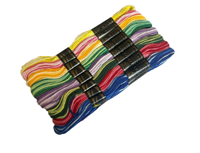 Siuvinėjimo siūlų rinkinys - dėžutė (24vnt) | 2 variantai