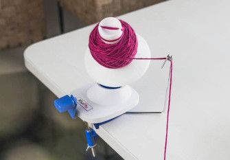 Knit Pro yarn twisting machine