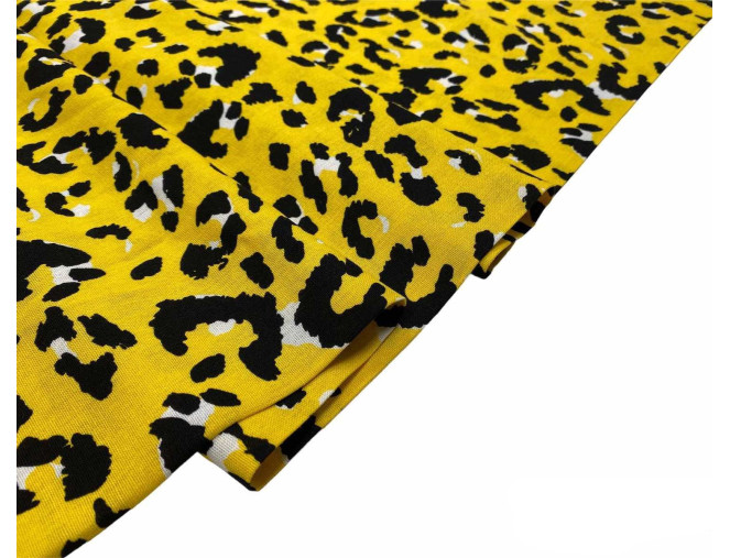 Viskozinis audinys su linu Leopardo raštai geltoname pigiau