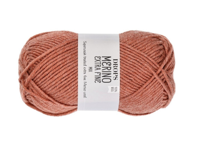 Drops Merino extra fine 45 Pink