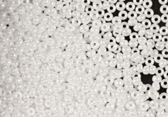 Preciosa pearl 10/0 58135 white clear