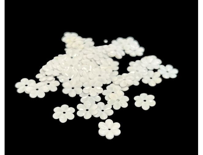 Žvyneliai Baltos gėlytės 9mm | 15g.