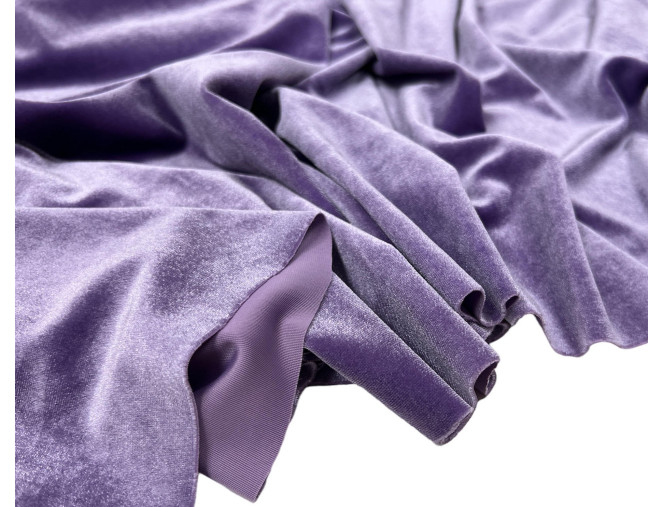 Aksomas Alyvinis internetu