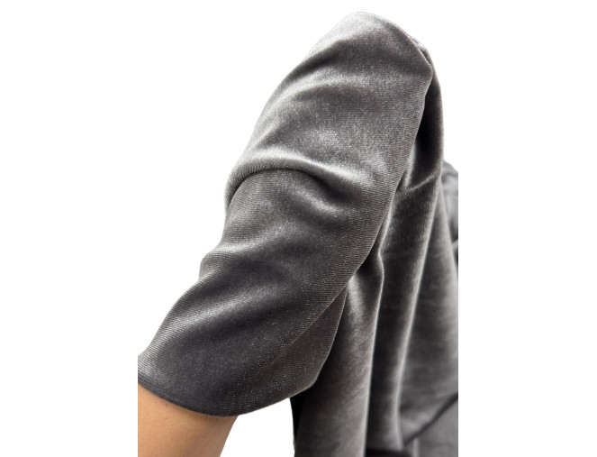 Velvet Grey internetu