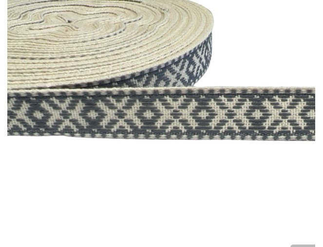 Tautinė juostelė 20mm Pilka