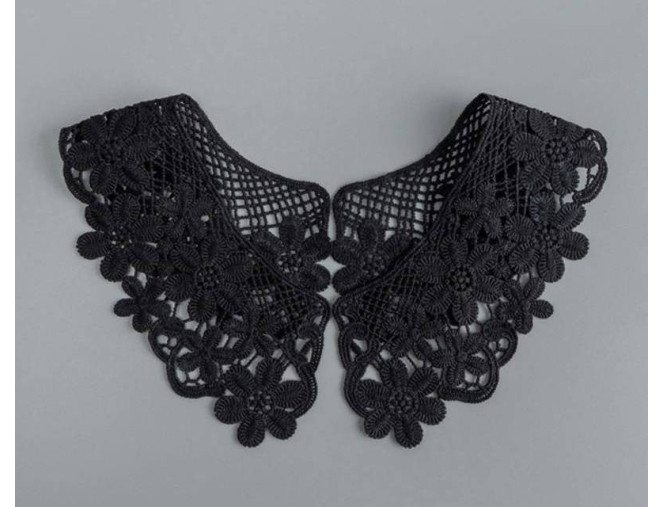 Prisiuvama apykaklė Juoda