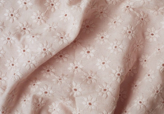 Siuvinėta medvilnė Pastelinė persikinė