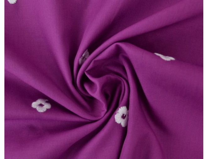 Siuvinėta medvilnė Baltos gėlytės violetiniame