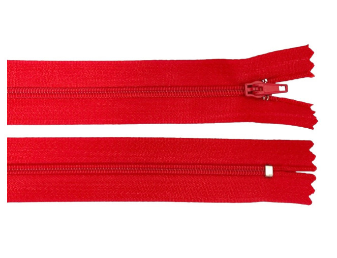 Neišsegamas Nr.3 užtrauktukas 20cm Raudonas