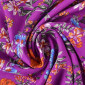 Viskozinis audinys Gėlės violetiniame