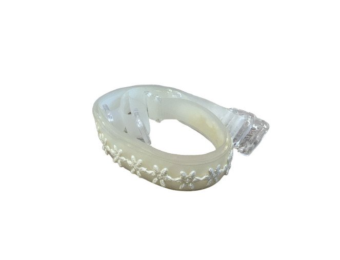 Permatomos petnešėlės Baltos gėlytės Brokuotos