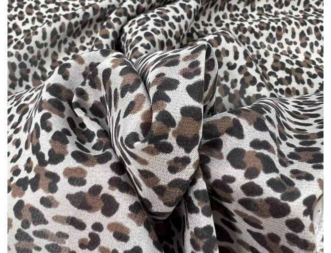 Šilkas Leopardo raštai internetu