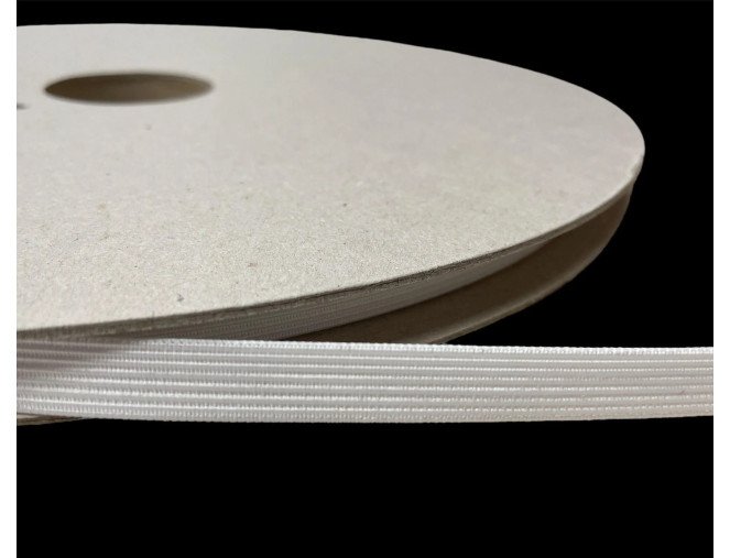 Standinanti juosta - banginio ūsai 8mm Balta Julimex