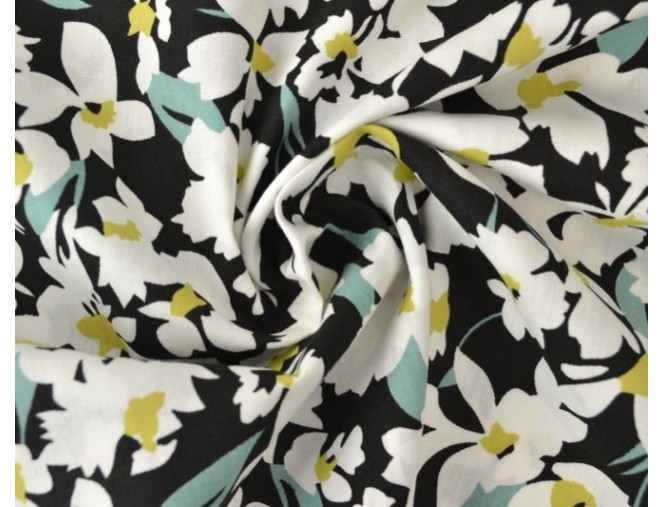 Medvilninis audinys Baltos gėlės juodame