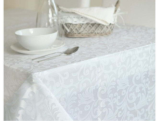 Tablecloth White 160x300cm stain resistant pigiau
