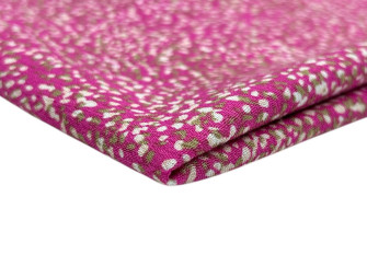 Viscose fabric Spotted in pink