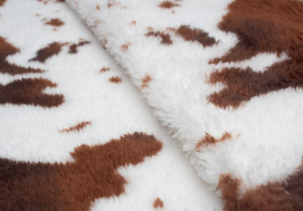 Fleece Brown spots in white