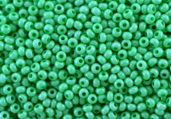 Preciosa Pearl 10/0 16356 Light green