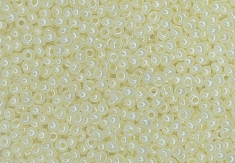 Preciosa pearl 10/0 17286 Yellow