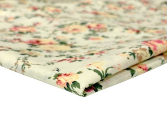 Poplin audinys Rožės gelsvame