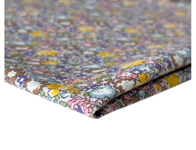 Poplin audinys Margos gėlytės alyviniame